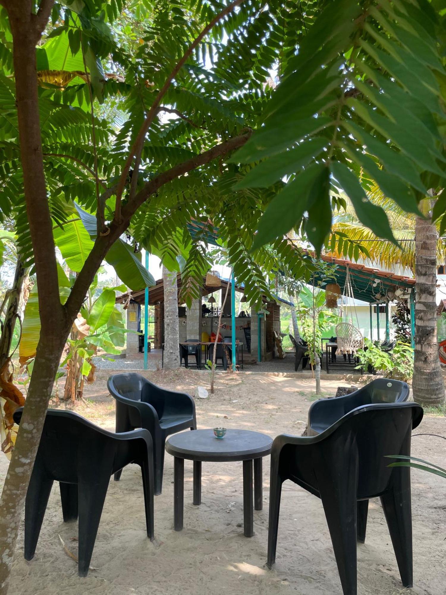 Cliff & Coral Hostel Варкала Екстериор снимка