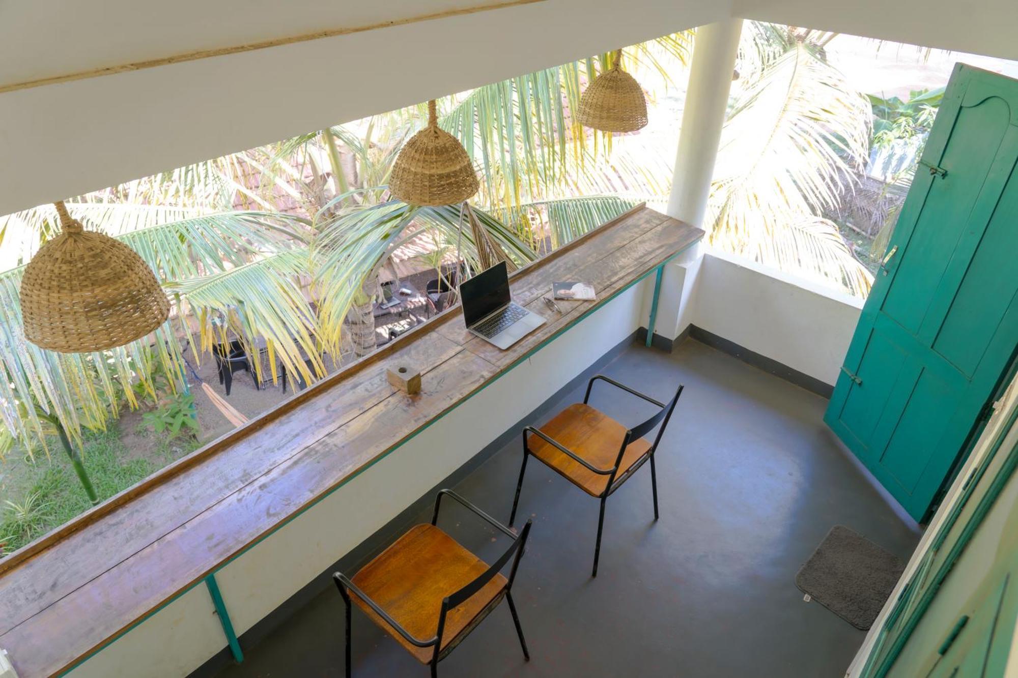 Cliff & Coral Hostel Варкала Екстериор снимка